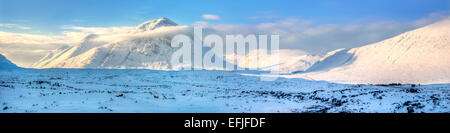 Vue panoramique sur Glencoe, West Highlands Banque D'Images