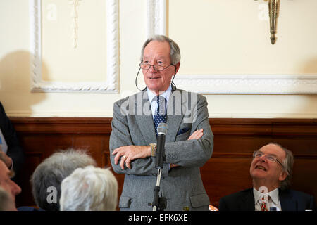 Michael Buerk, Jungle survivant de l'année, l'ancien de l'année 2015 Banque D'Images