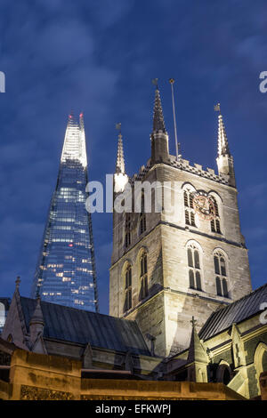 La cathédrale de Southwark, le Shard, gratte-ciel, Londres, Royaume-Uni, Banque D'Images