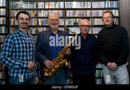 Copenhague, Danemark, Février 06, 2015 : Le Quatuor Jesper Thilo. De gauche à droite : Olivier Antunes (piano), Jesper Thilo (saxophone), Bo Stief (basse), Frands Riifbjerg (batterie), photographié à leur concert à lieu JAZZCUP où ils ont ouvert le festival 2015 WINTERJAZZ, qui compte quelque 450 groupes Banque D'Images