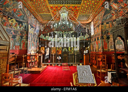 L'église d'Agios Georgios, Rentina village, municipalité de Giannitsa, montagnes Agrafa, Karditsa, Thessalie, Grèce. Banque D'Images