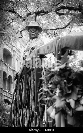 Memorial statue d'Imre Nagy, Premier ministre hongrois, qui a dirigé les Hongrois dans le soulèvement hongrois de 1956 Banque D'Images