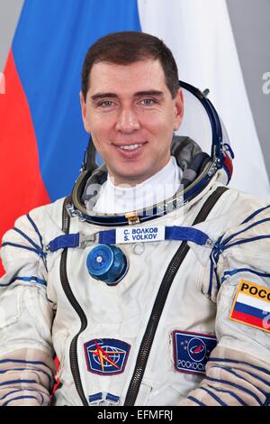 L'expédition 45 de la Station spatiale internationale le cosmonaute russe Sergei Volkov Roscosmos portrait officiel portant la combinaison spatiale Sokol russe le 6 février 2015 à la Cité des étoiles, en Russie. Banque D'Images