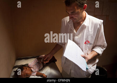 Mamadou M'Baiki centre de santé MSF dans le district de Bangui PK5 ,R C A ,République centrafricaine,Afrique Banque D'Images