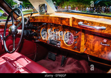 1959 Jaguar Mark IX, Antique car show, Sully Historic Site, Chantilly, Virginia Banque D'Images