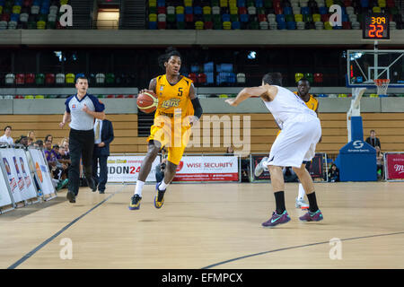 Londres, Royaume-Uni. Feb 6, 2015. L'Avant Lovell lors de la Cook London Lions contre Leeds vigueur BBL Championship match à l'Arena de cuivre dans le parc olympique. Banque D'Images