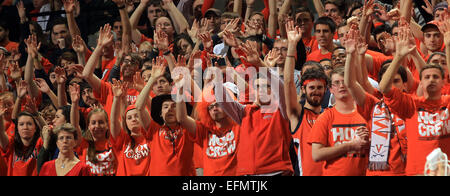 Charlottesville, Virginia, USA. Jan 7, 2015. Virginie fans pendant le jeu le mercredi 7 janvier 2015 à Charlottesville, Virginie, Virginie a gagné 61-51. © Andrew Shurtleff/ZUMA/Alamy Fil Live News Banque D'Images