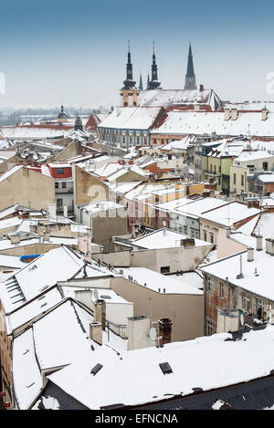 Vue aérienne de la ville Olomouc en hiver, au nord de la Moravie, République Tchèque, Europe Banque D'Images
