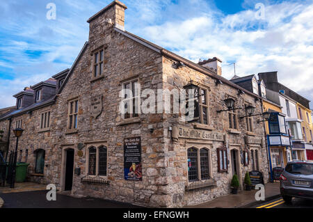 L'Olde Bar et Restaurant du château dans la ville de Donegal County Donegal Ireland Banque D'Images