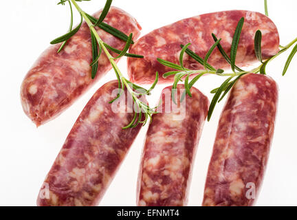 Saucisses italiennes brutes faites de sanglier, graisse de porc saucisse fine délicate de l'alimentation faible en gras gras Cholestérol faible boucher spécialité sp Banque D'Images