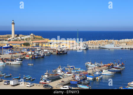 Port, Cherchell, province de Tipaza, Algérie Banque D'Images