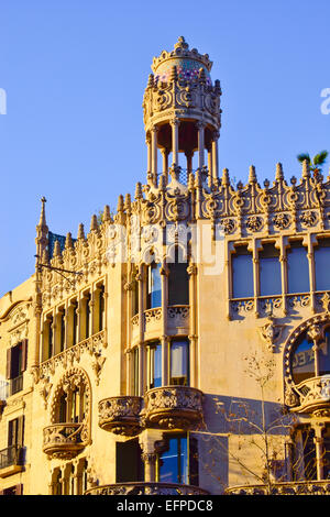 Détail. Casa Lleó Morera conçu par Domenech Montaner architecte. Passeig de Gracia, Barcelone, Catalogne, Espagne. Banque D'Images