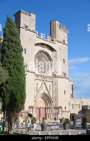 La Cathédrale Saint Nazaire, Béziers, Hérault, Languedoc-Roussillon, France, Europe Banque D'Images