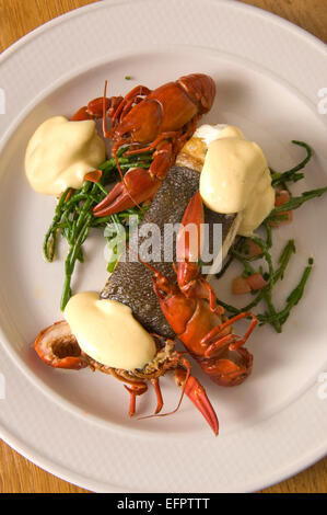 Le restaurant Riverside,West Bay, Dorset, UK,qui se spécialise dans les fruits de mer pêchés localement. Un poisson Crustacés restaurants britanniques Banque D'Images