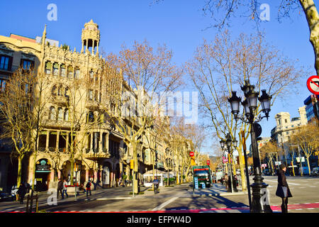 Casa Lleó Morera conçu par Domenec i Montaner architecte. Passeig de Gràcia, Barcelone, Catalogne, Espagne. Banque D'Images