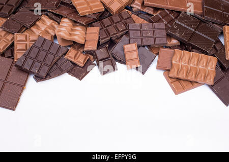 Assortiment de barres de chocolat noir et lait Banque D'Images