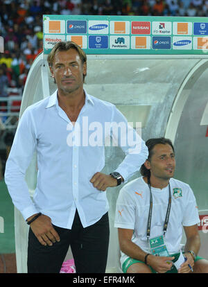 Bata, en Guinée équatoriale. Le 08 février, 2015. Finale de la coupe d'Afrique des nations. Herve Renard Côte d'Ivoire La Côte d'Ivoire gestionnaire d'équipe a remporté la finale contre le Ghana avec un 9-8 spectaculaire victoire de tirs. Credit : Action Plus Sport/Alamy Live News Banque D'Images