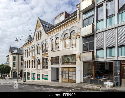 Aalesund en Norvège est célèbre pour les bâtiments Art Nouveau Jugendstil ou ici Einarvikgata Banque D'Images