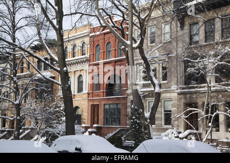 Maisons dans Park Slope Brooklyn après une neige. Banque D'Images