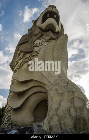 Grand Singapour merlion, symbole sur l'île de Sentosa Banque D'Images