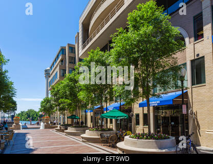 Café Starbucks dans le développement du port de Washington, Georgetown, Washington DC, USA Banque D'Images