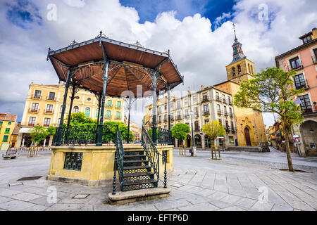 Segovia, Espagne gazebo de Plaza Mayor. Banque D'Images