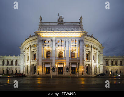 Burgtheater de Vienne en Autriche, du bâtiment pris par la face avant. Banque D'Images