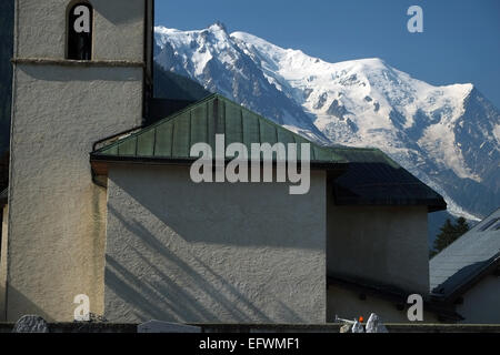 En route tour du mont blanc alpes sur 2013 Banque D'Images