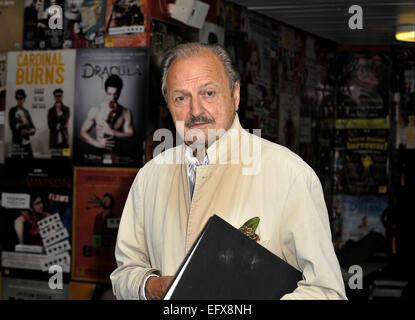 Edinburgh Festival Fringe 2014 - Jour 9 - l'acteur Peter Bowles est apparaissant dans la seconde guerre mondiale, l'un jouer 'voix' oublié avec : Peter Bowles Où : Édinbourg, Royaume-Uni Quand : 09 août 2014 Banque D'Images