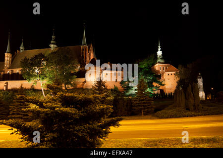 La colline de la cathédrale et statue de Nicolas Copernic Frombork, Warmie, Pologne. Banque D'Images