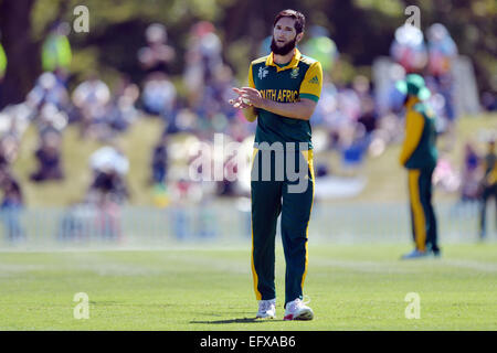 Christchurch, Nouvelle-Zélande. Feb 11, 2015. Christchurch, Nouvelle-Zélande - 11 février 2015 - Muhammad Imran Tahir d'Afrique du Sud, au cours de l'ICC Cricket World Cup Warm Up Match entre la Nouvelle-Zélande et l'Afrique du Sud, à Hagley Oval le 11 février 2015 à Christchurch, Nouvelle-Zélande. © dpa/Alamy Live News Banque D'Images