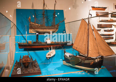 Maquettes de bateaux du Musée Maritime de Rotterdam, Hollande, Pays-Bas. Banque D'Images