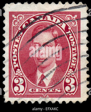 CANADA - circa 1937 : timbre imprimé au Canada, montre portrait du roi George VI (1895-1952), circa 1937 Banque D'Images