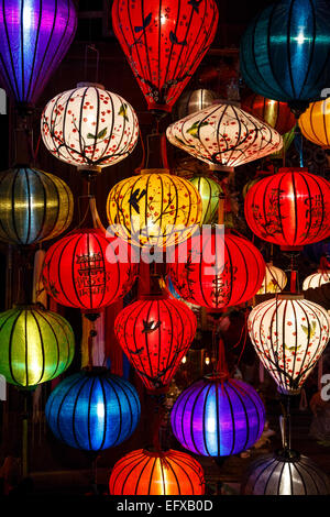 Lanternes de soie traditionnelle, Hoi An, Vietnam. Banque D'Images