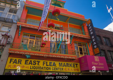 Lanternes chinoises AVENUE GRANT CHINATOWN SAN FRANCISCO CALIFORNIA USA Banque D'Images