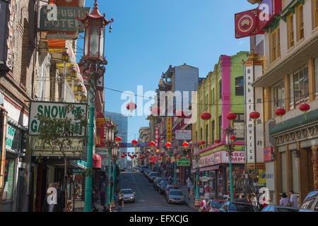 Lanternes chinoises AVENUE GRANT CHINATOWN SAN FRANCISCO CALIFORNIA USA Banque D'Images