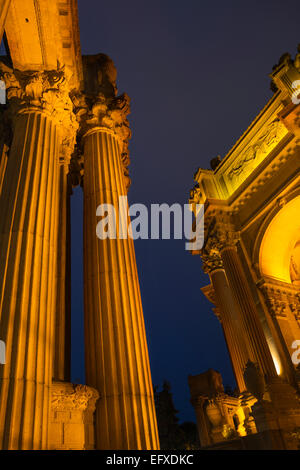 Palais des Beaux-Arts du PARC NATIONAL PRESIDIO LAKE MARINA DISTRICT SAN FRANCISCO CALIFORNIA USA Banque D'Images