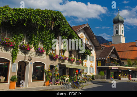 Oberammergau, peinture murale traditionnelle bavaroise, passion play ville, Haute-Bavière, Allemagne, Europe Banque D'Images