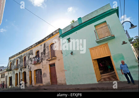 Street view horizontale à Camaguey, Cuba. Banque D'Images