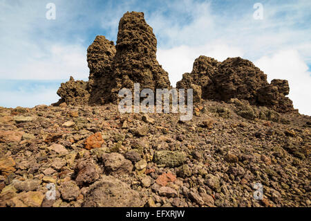 Le pic de Roque de los Muchachos, plus haute montagne de l'île canarienne de La Palma. Banque D'Images