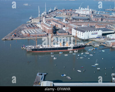 Portsmouth Historic Dockyard et l'arsenal militaire de la Royal Navy Banque D'Images