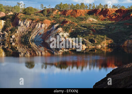 Puits de la mine de São Domingos en Alentejo, Portugal Banque D'Images