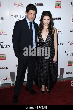 Los Angeles, CA, USA. Feb 11, 2015. Kayliah, Anna Kendrick aux arrivées AU COURS DES CINQ DERNIÈRES ANNÉES, Premiere, Cinémas ArcLight Hollywood, Los Angeles, CA, 11 février 2015. Credit : Dee Cercone/Everett Collection/Alamy Live News Banque D'Images