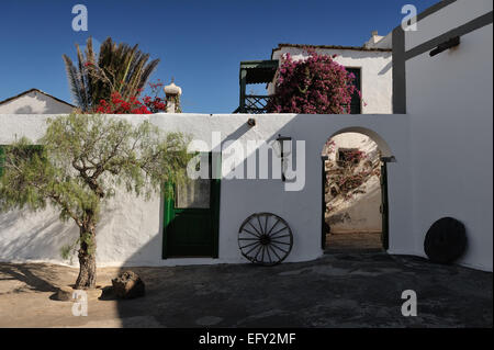 Le Musée de l'agriculture (Museo Agricola El Patio) remonte à 1840 et est la plus ancienne ferme en existence sur Lanzarote Banque D'Images