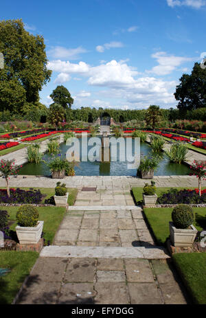 Le jardin en contrebas, Kensington Palace, Londres Banque D'Images