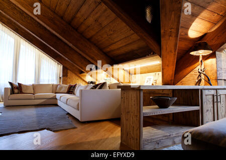 Chalet alpin espace ouvert Banque D'Images