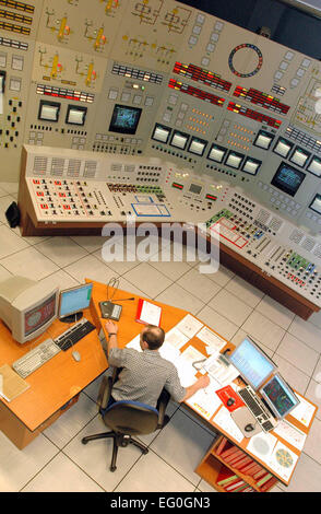 Dukovany centrale nucléaire, le centre de contrôle Banque D'Images