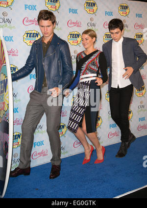 Assister à des célébrités du FOX 2014 Teen Choice Awards - Salle de presse Au Shrine Auditorium. En vedette : Ansel Elgort,Shailene Woodley,Nat Wolff Où : Los Angeles, California, United States Quand : 10 août 2014 Banque D'Images