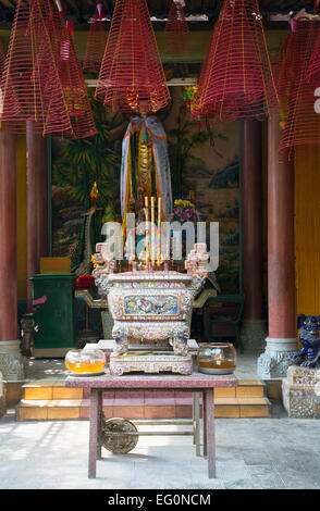 Une pagode de Phuoc Hoi Quan, Cholon, Ho Chi Minh City, Vietnam Banque D'Images