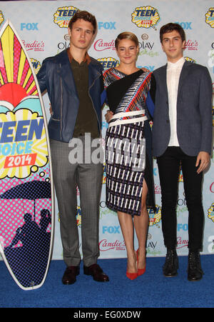 Assister à des célébrités du FOX 2014 Teen Choice Awards - Salle de presse Au Shrine Auditorium comprend : Ansel Elgort,Shailene Woodley,Nat Wolff Où : Los Angeles, California, United States Quand : 10 août 2014 Banque D'Images